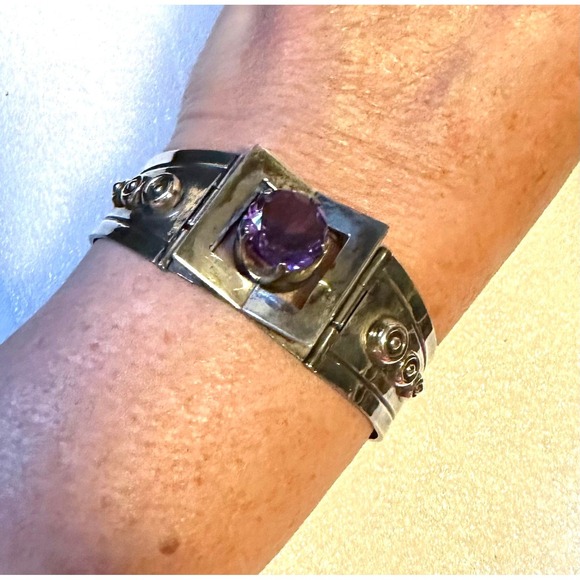 Taxco Jewelry - Vintage Mexico Sterling Silver & Amethyst Modernist Cuff Hinged Bracelet